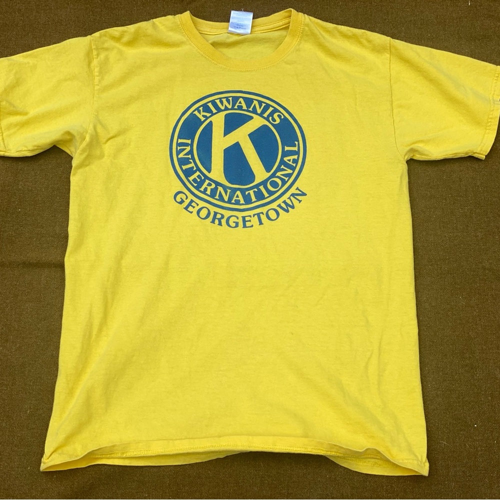 Kiwanis Georgetown Medium Gildan T-shirt Vintage